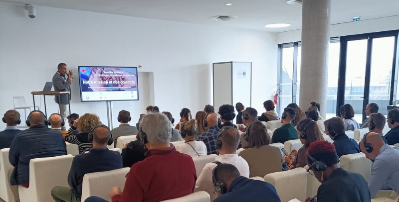 photo1000-2 photo1000-2